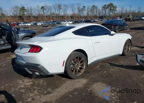 2025 Ford Mustang Ecoboost Premium Fastback z USA, uszkodzony, nr VIN 1FA6P8THXS5124746